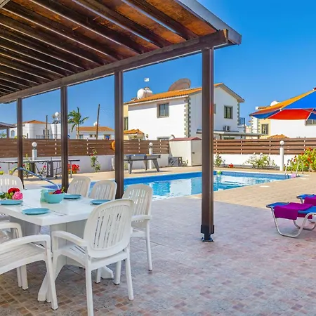 Villa Heracles By