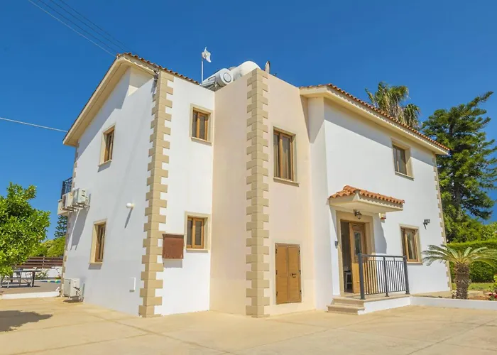 Heracles By Пейя